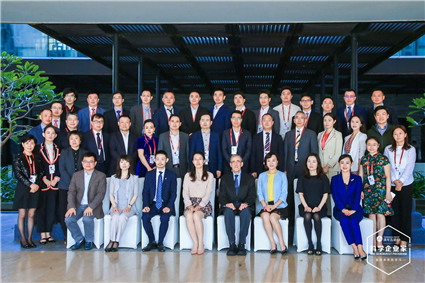 科企七班开学合影_副本.jpg 科企七班开学合影_副本.jpg