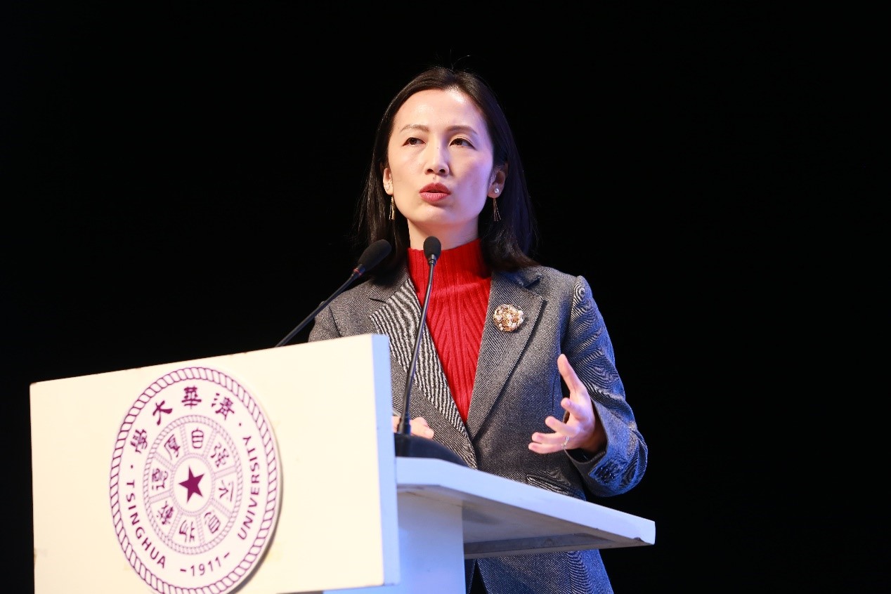 乔虹.jpg 乔虹.jpg