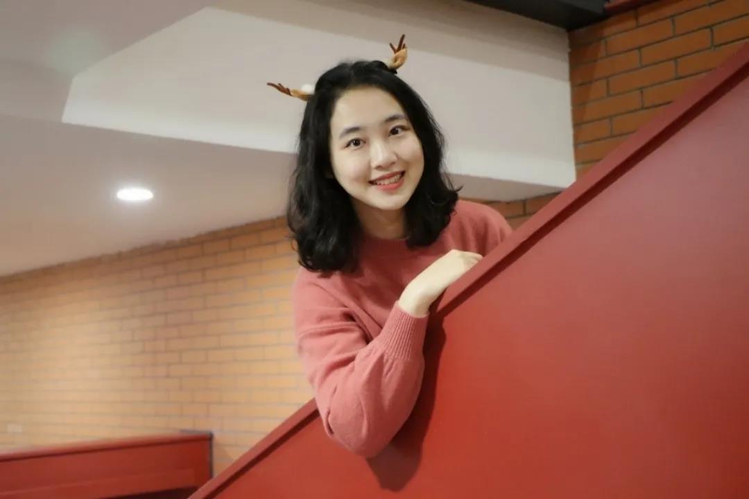 袁俊童2.jpg 袁俊童2.jpg