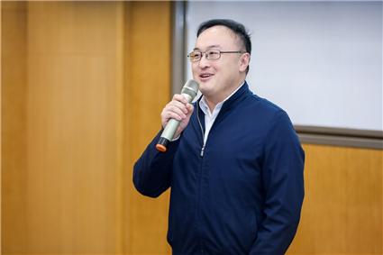 刘文涛_副本.jpg 刘文涛_副本.jpg