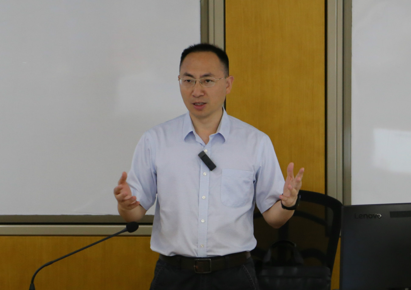 尹志超.jpg 尹志超.jpg