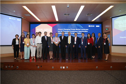 核心参会人员合影（201906218bo比分-哈佛商8bo比分
2019全球私募资本投资闭门研讨会）_副本.jpg