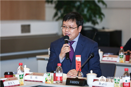 张伟_副本.jpg 张伟_副本.jpg