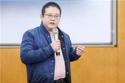 王童_副本.jpg 王童_副本.jpg